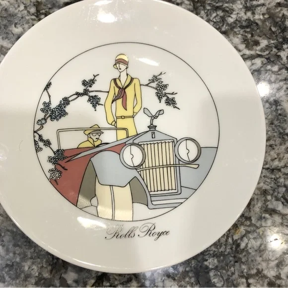 Jacques Lobjoy art deco car theme plates - Picture 4 of 10